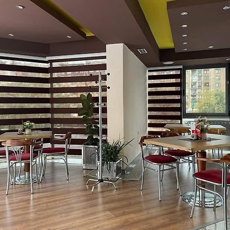 Hotel Brkic Sarajevo Airport - Free Parking Saraievo Exterior foto