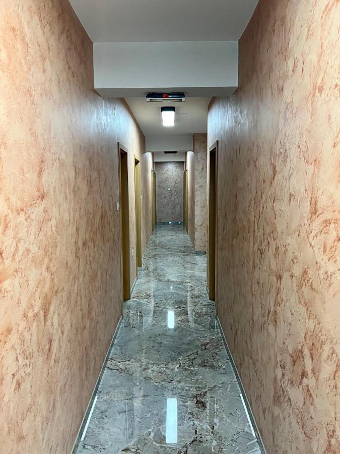 Hotel Brkic Sarajevo Airport - Free Parking Saraievo Exterior foto