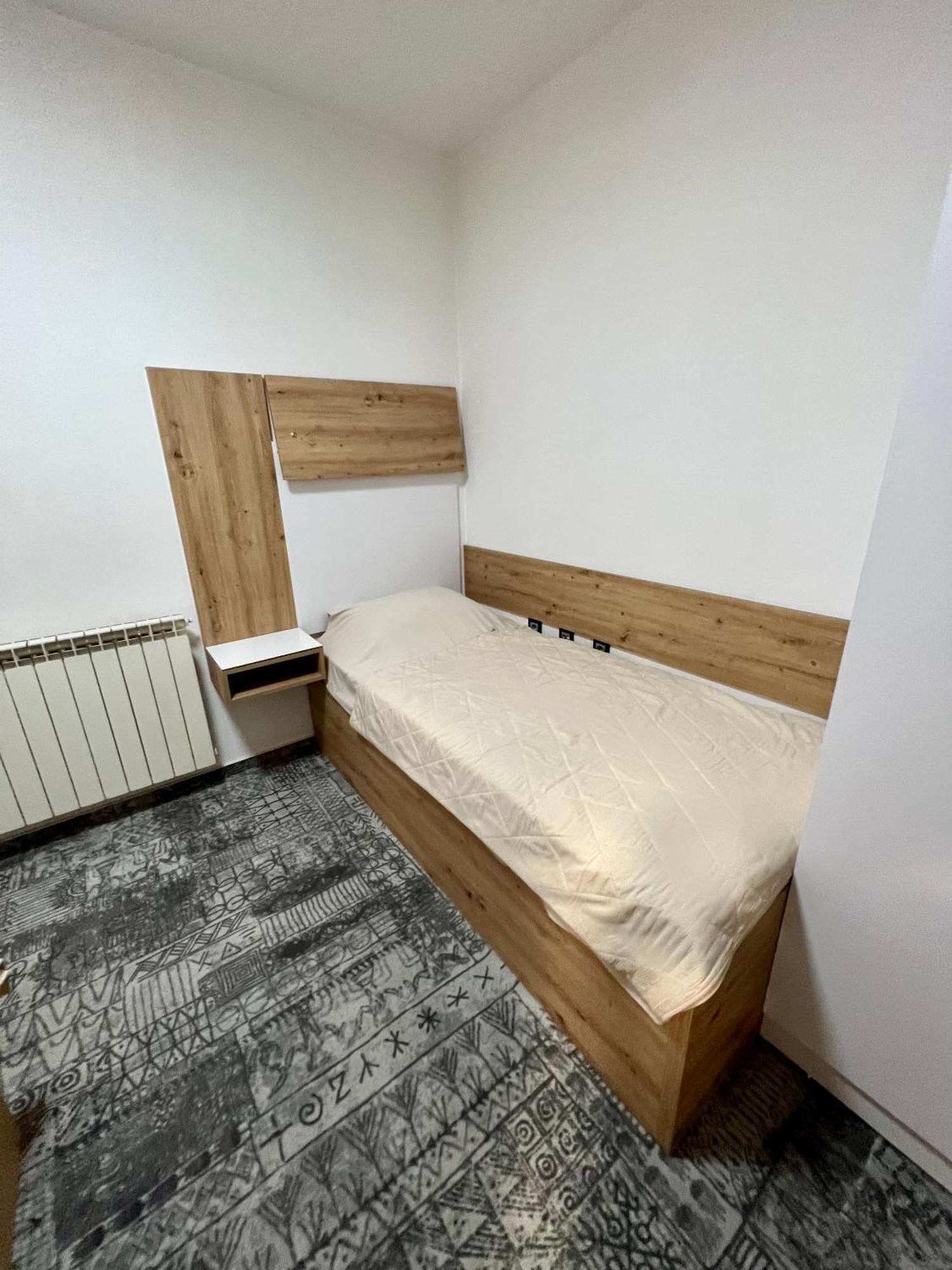Hotel Brkic Sarajevo Airport - Free Parking Saraievo Exterior foto