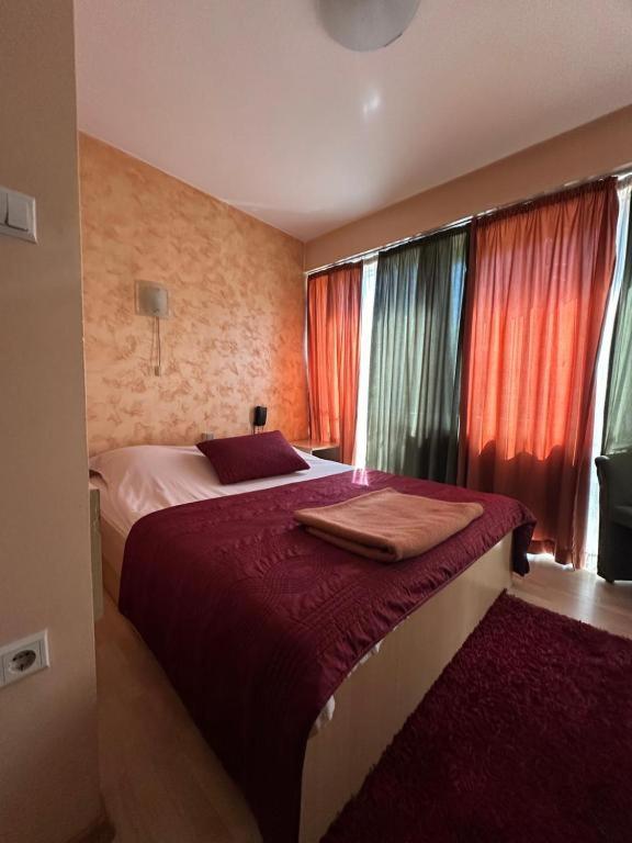 Hotel Brkic Sarajevo Airport - Free Parking Saraievo Exterior foto