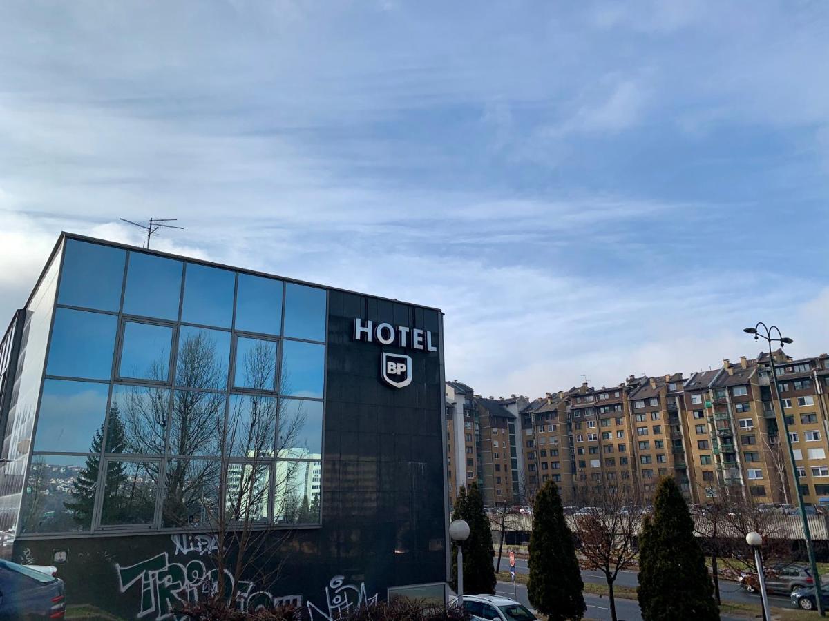 Hotel Brkic Sarajevo Airport - Free Parking Saraievo Exterior foto